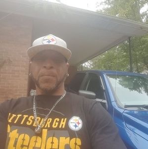 Meet your Posher, Freddie